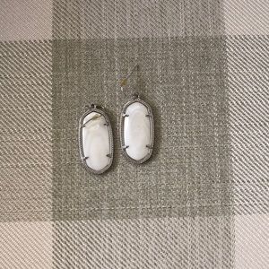 EUC Kendra Scott Elle earrings.